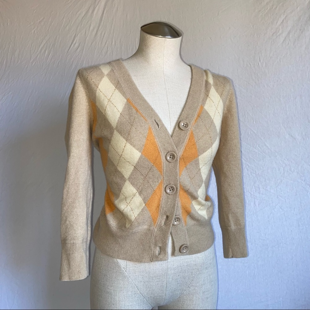 argyle button-up cardigan ✨